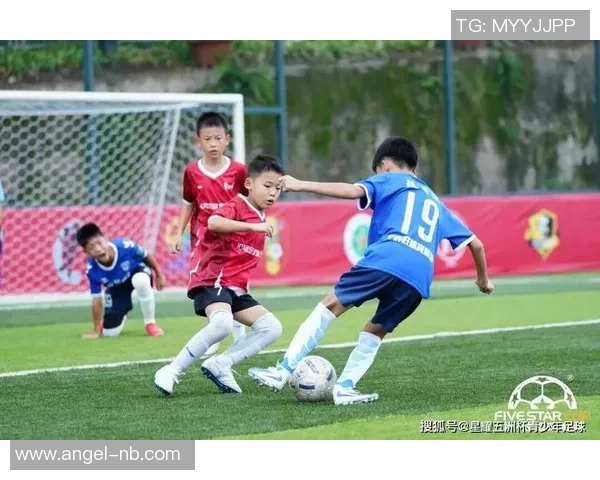 成都足球星耀五洲 展现中国足球风采与全球影响力