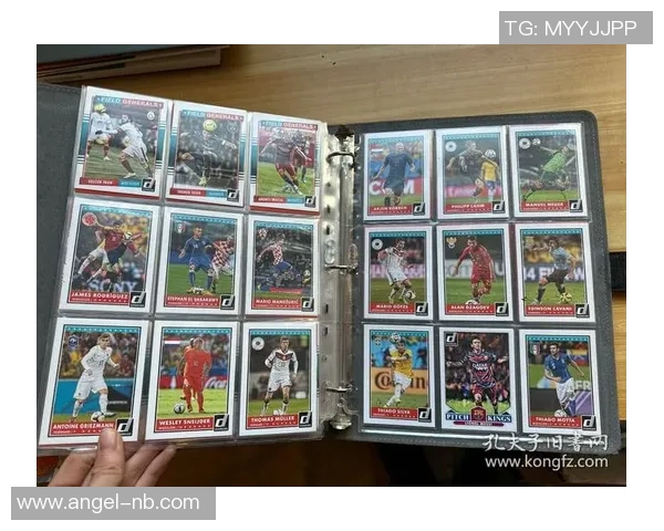 足球球星卡二手市场价格分析及其收藏价值揭秘